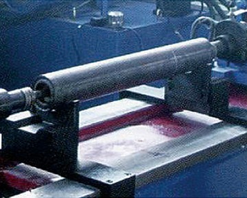 Automatic press mounting machine for type a idler